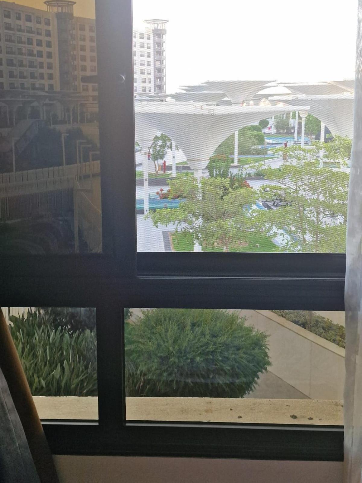 Park Malls Apartment